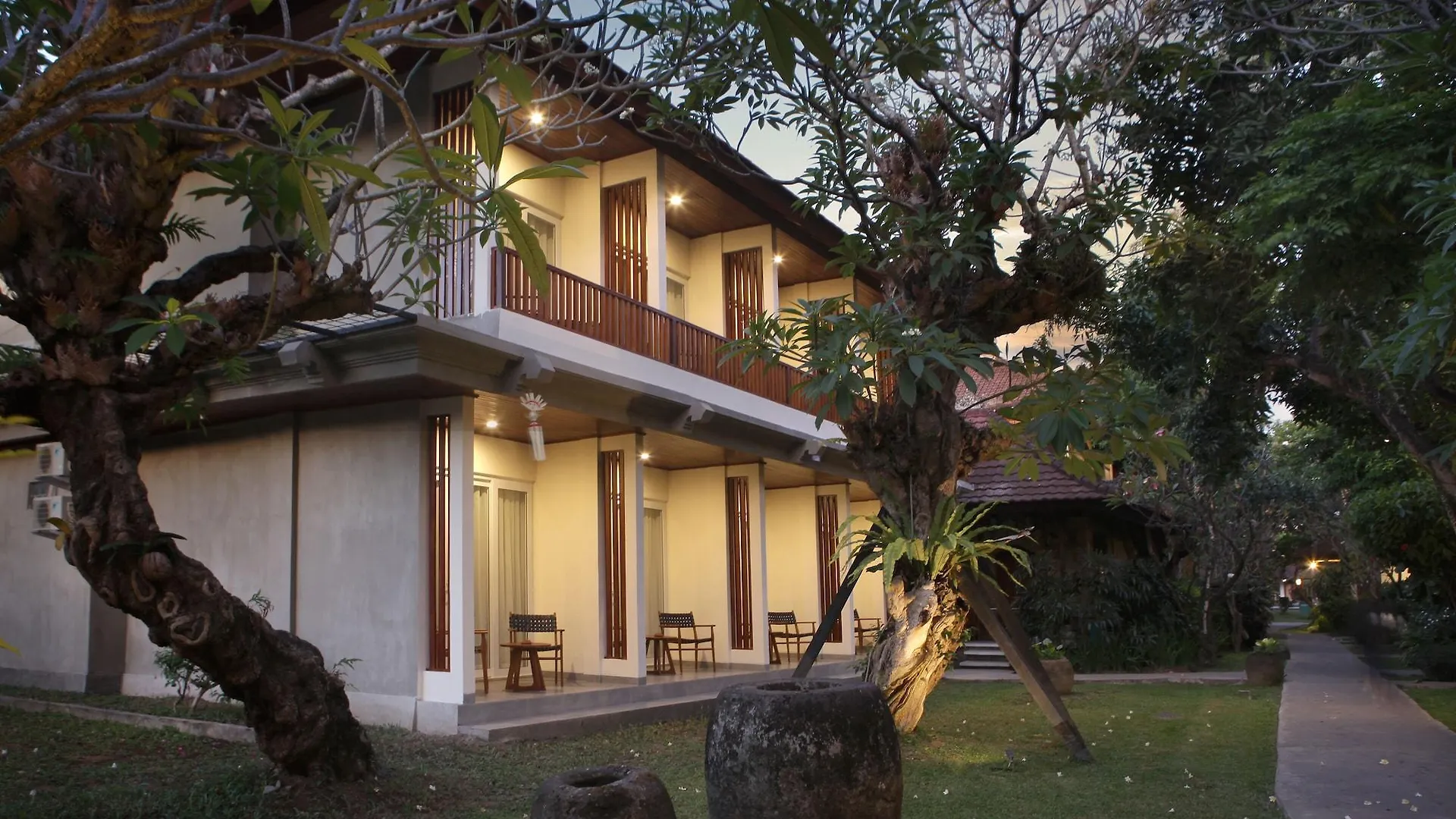 Matahari Bungalow Legian 3*,